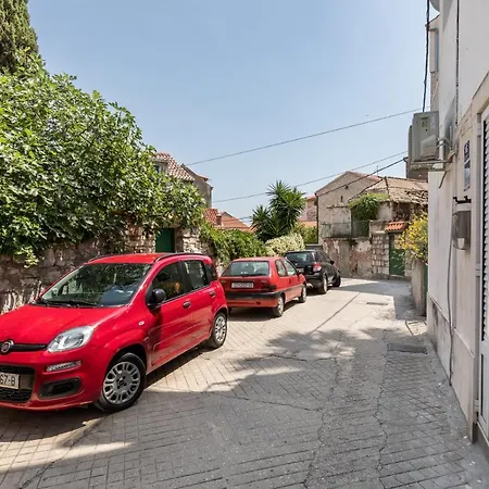 Apartamento Charming Split